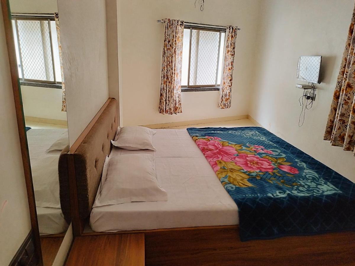 Hotel Guru Kripa - 500Mtr From Shreenathji Temple Nāthdwāra Εξωτερικό φωτογραφία