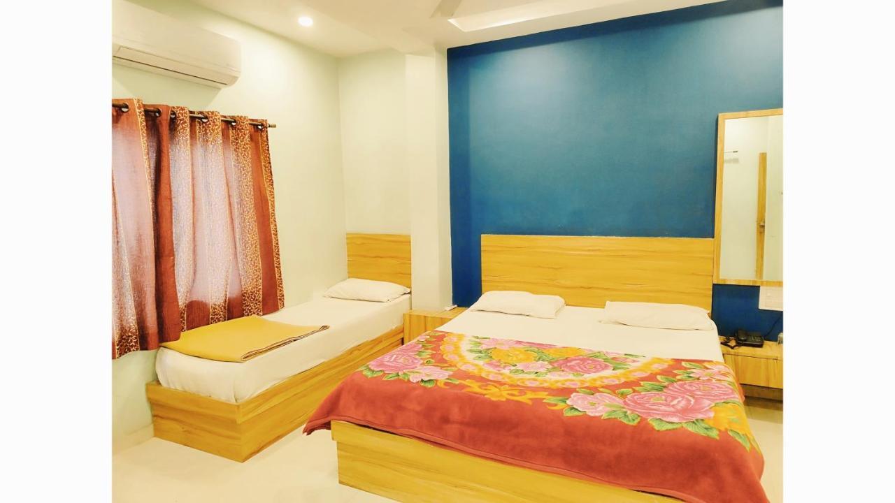 Hotel Guru Kripa - 500Mtr From Shreenathji Temple Nāthdwāra Εξωτερικό φωτογραφία