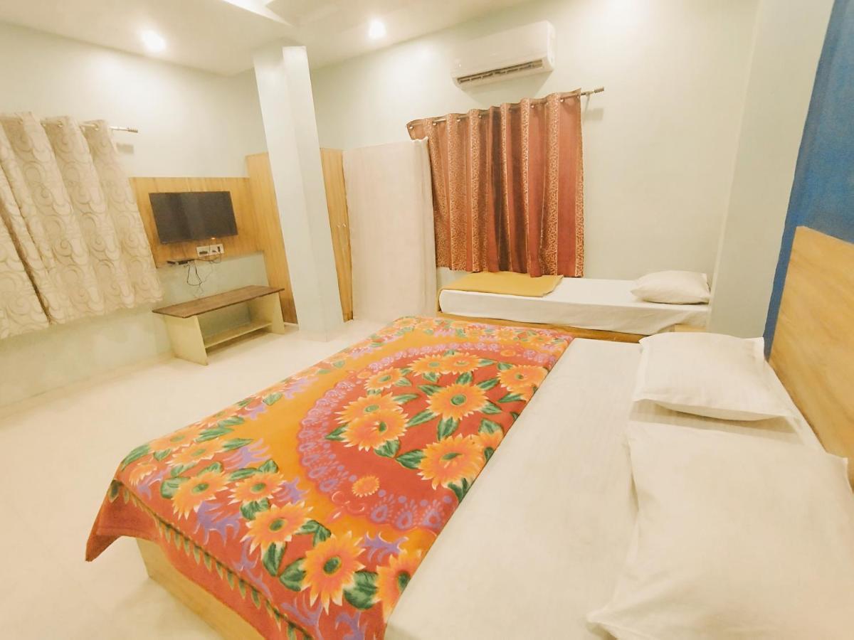 Hotel Guru Kripa - 500Mtr From Shreenathji Temple Nāthdwāra Εξωτερικό φωτογραφία