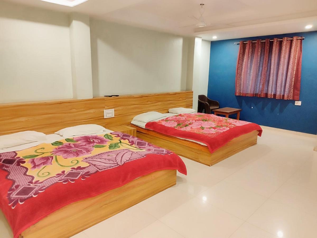 Hotel Guru Kripa - 500Mtr From Shreenathji Temple Nāthdwāra Εξωτερικό φωτογραφία